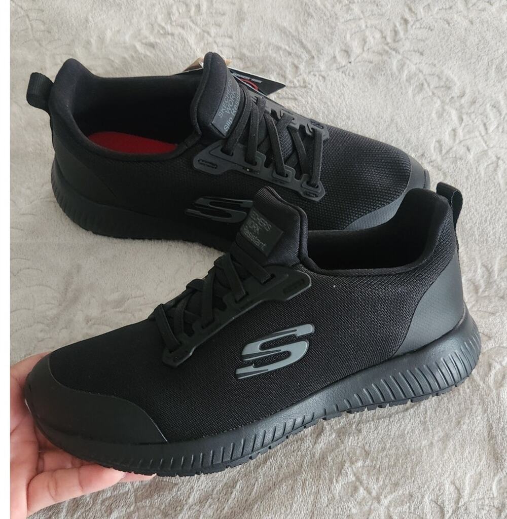 Skechers Work Squad SR Slip Resistant Relaxed Fit Black Women's 6.5